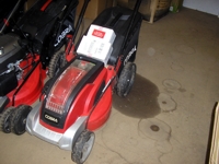 Cobra 18in push cordless bagger